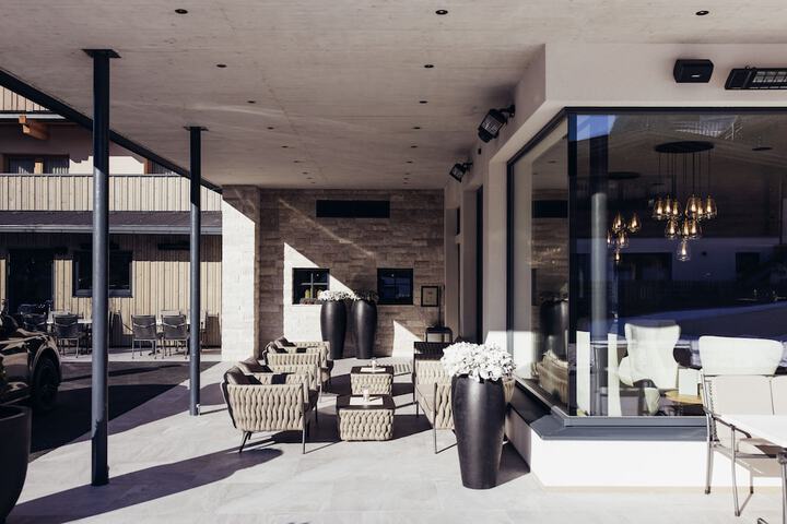 Hotel 111 of 114