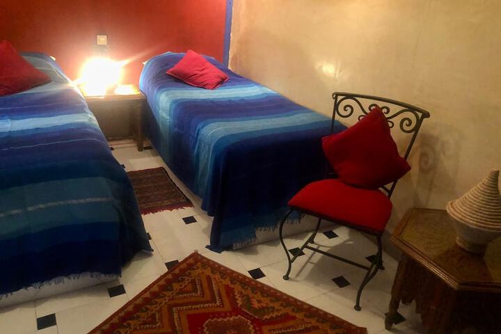 Room 7 of 79