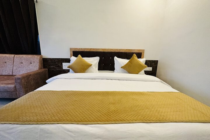 Room 6 of 46