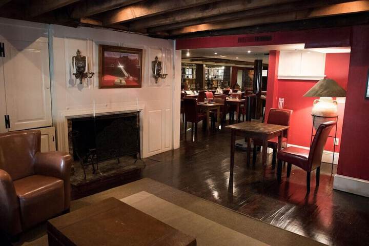 Hotel Interior 2 of 28