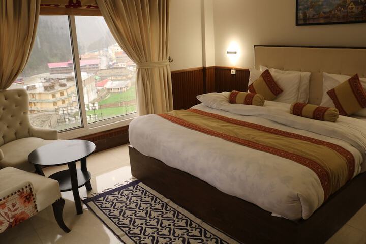 Room 21 of 24