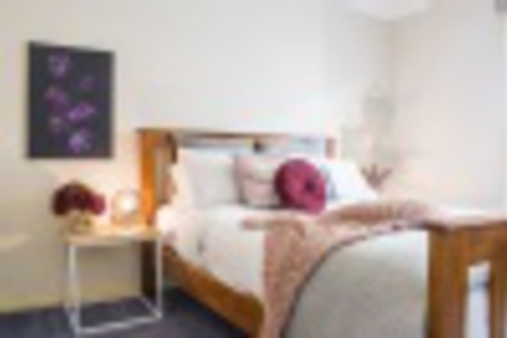 Room 28 of 108