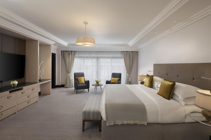 Room 47 of 178