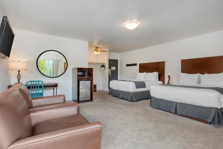 Room 16 of 34