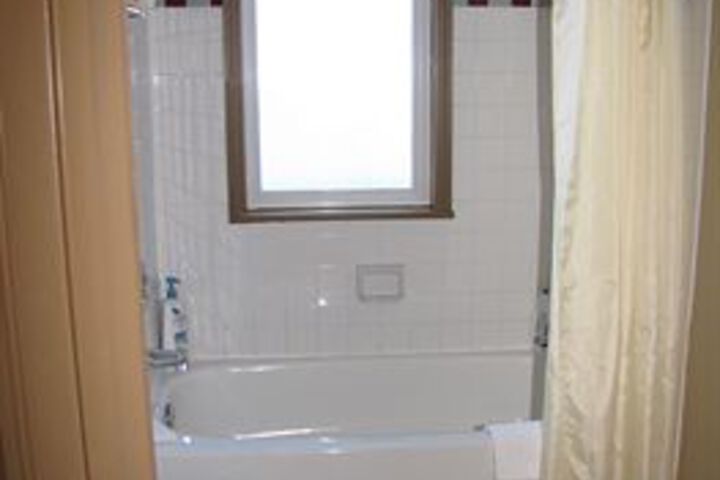 Room 3 of 39