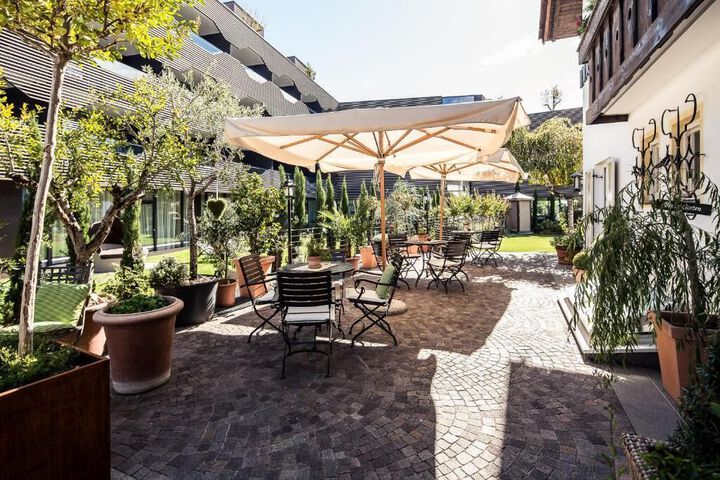 Terrace/Patio 2 of 44
