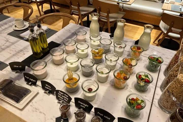 Breakfast area