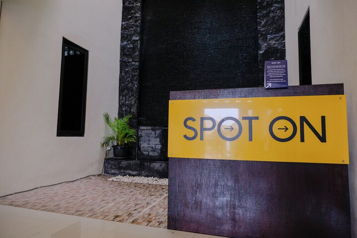 Hotel Interior 2 of 23