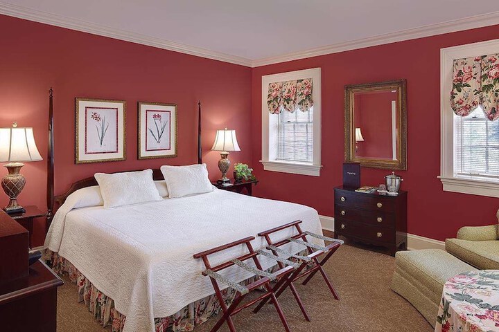 Room 10 of 39