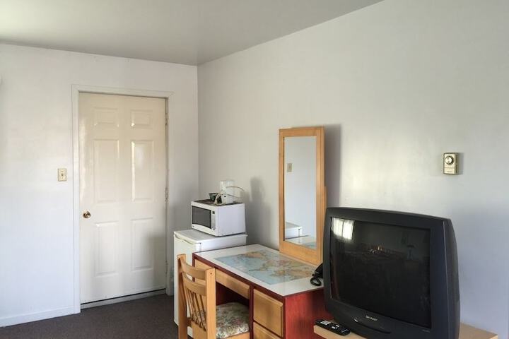 Room 16 of 31