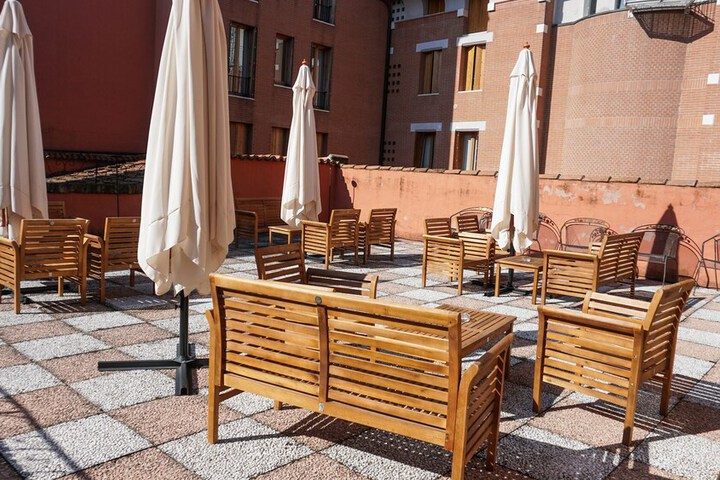 Terrace/Patio 48 of 50