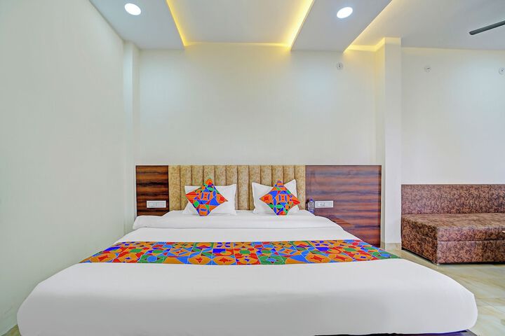 Room 20 of 26