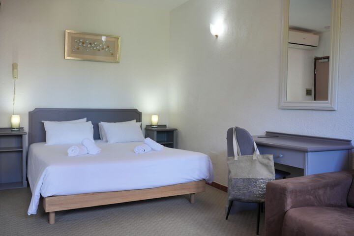 Room 15 of 59