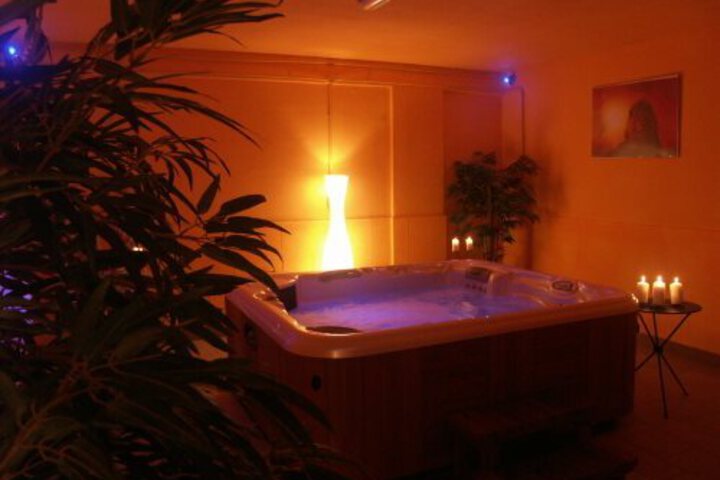 Photo 11