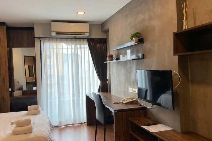 Room 12 of 57
