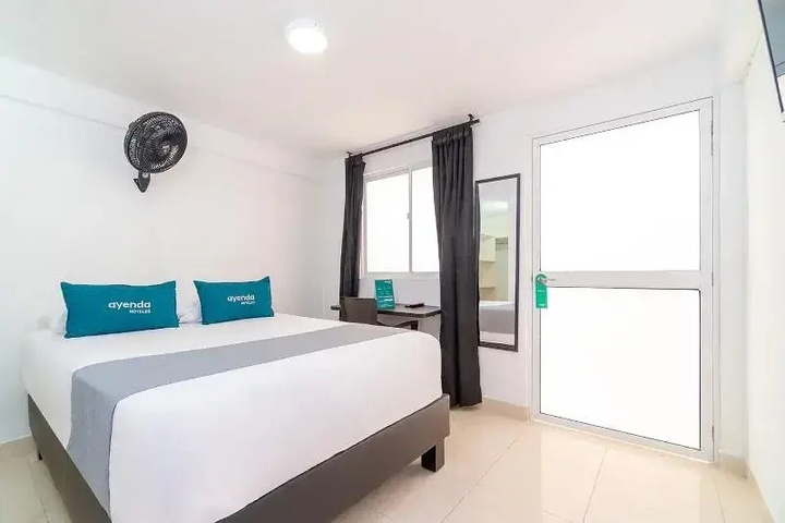 Room 5 of 11