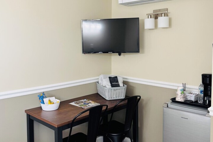 Room 12 of 58