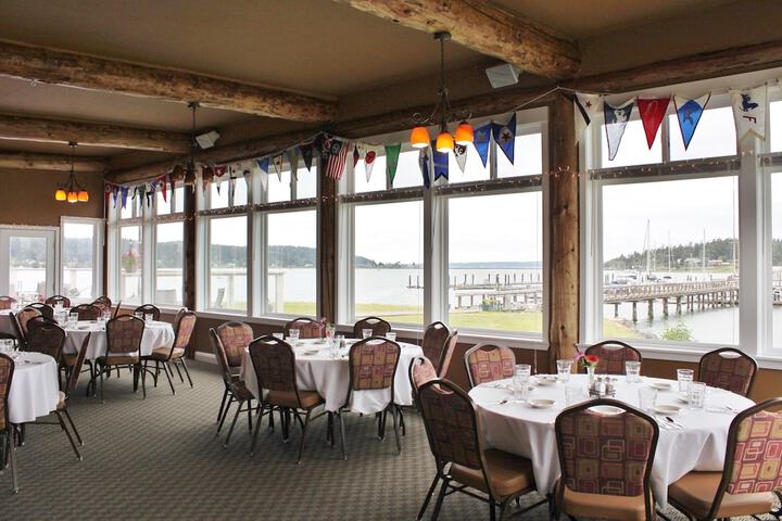 Ballroom/Hall 45 of 90