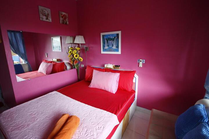 BAAN NAVY HOTEL