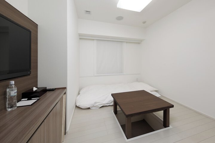 Room 19 of 46