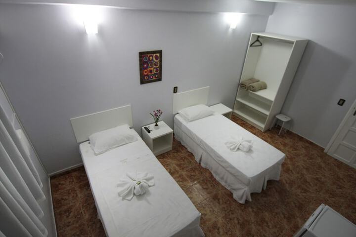 Room 37 of 150