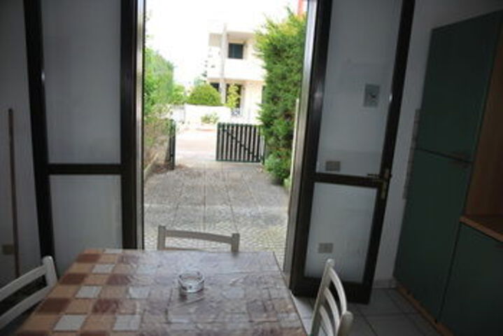 Room 15 of 29