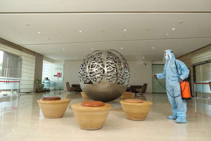 Guest Lobby