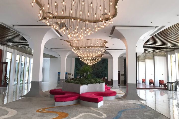 Hotel Interior 3 of 37