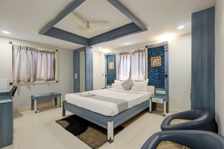 Room 44 of 73