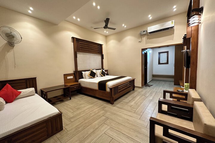 Room 7 of 71