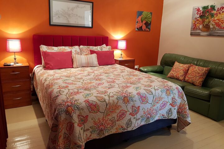 Room 16 of 68