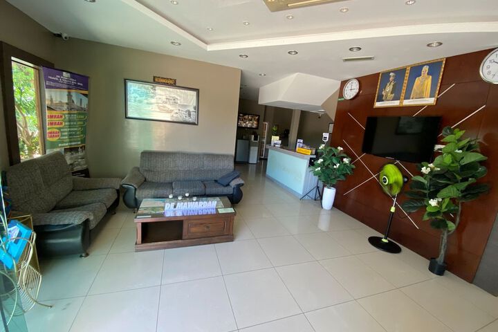 Hotel Interior 4 of 31