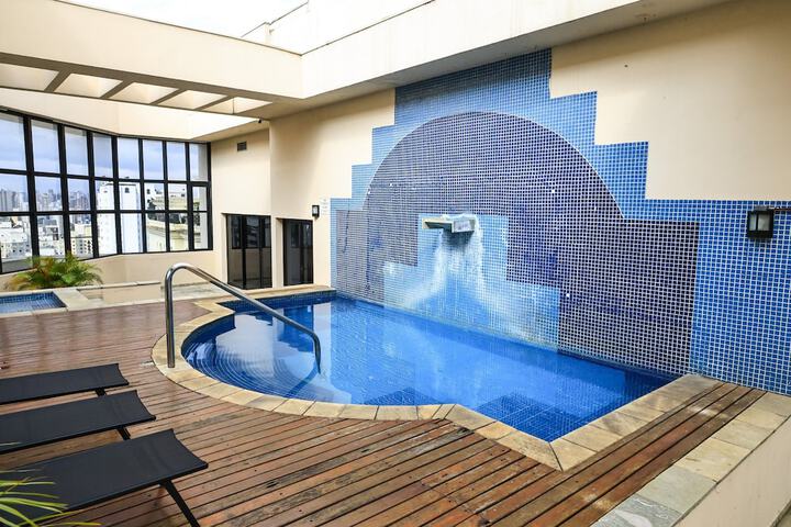 Hotel Pool