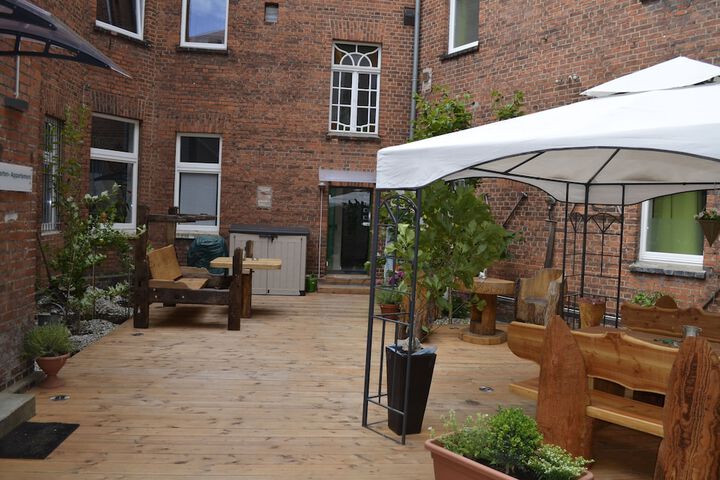 Terrace/Patio 36 of 39