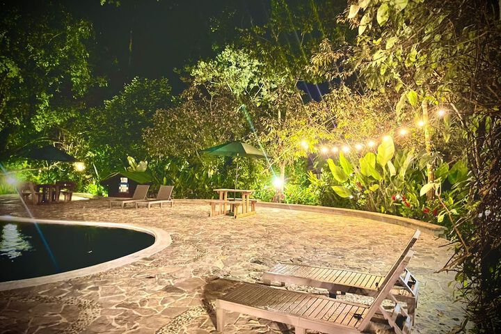 Pools & Facilities