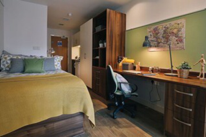 Hashtag Hotels Shoreditch (Students & Teachers Only - ID Required)