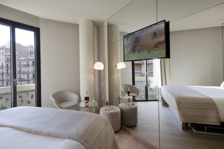 Room 41 of 84
