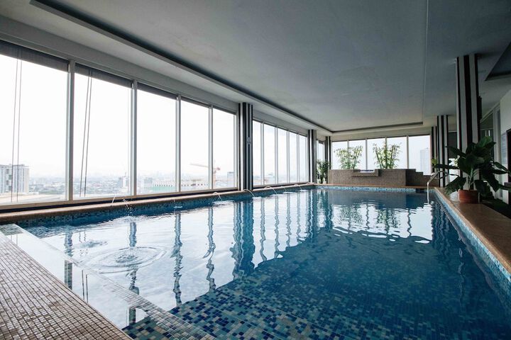 Pool 60 of 81