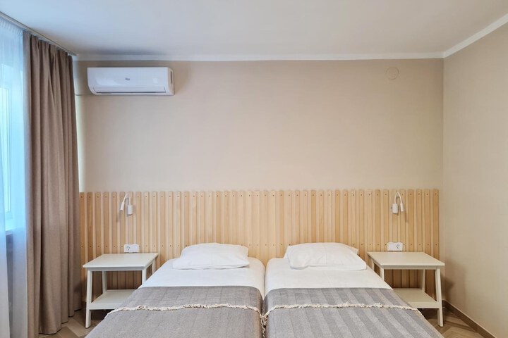 Room 27 of 54