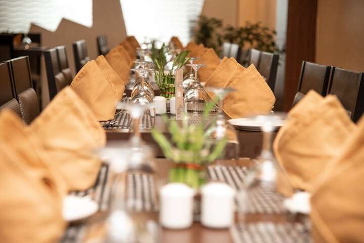 Dining 12 of 20