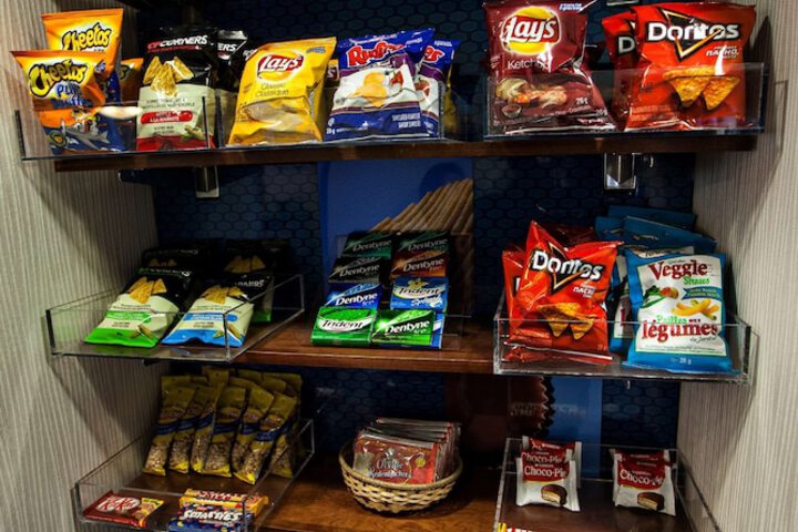 Snack bar