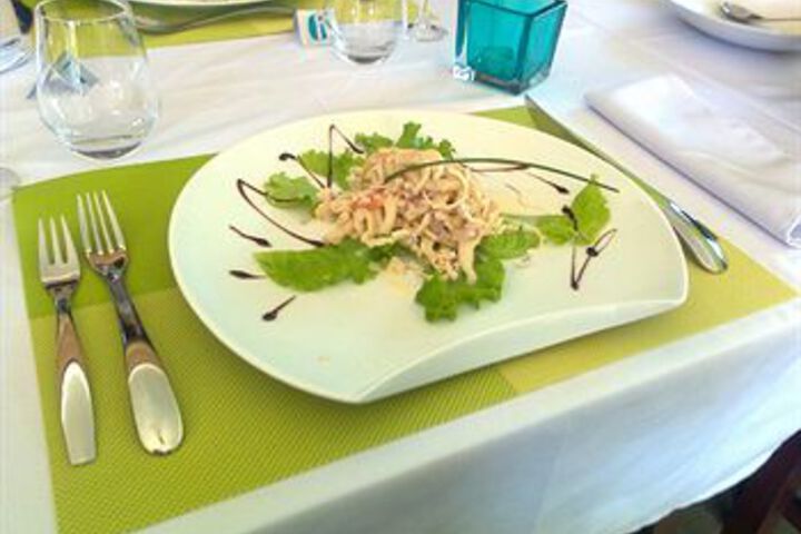 Dining 33 of 33