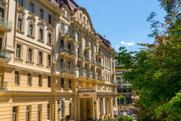 Exterior of De lEurope Gastein