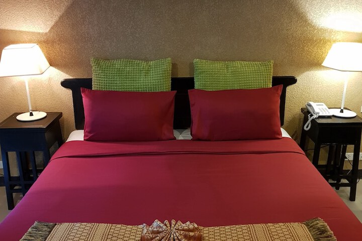 Room 16 of 86