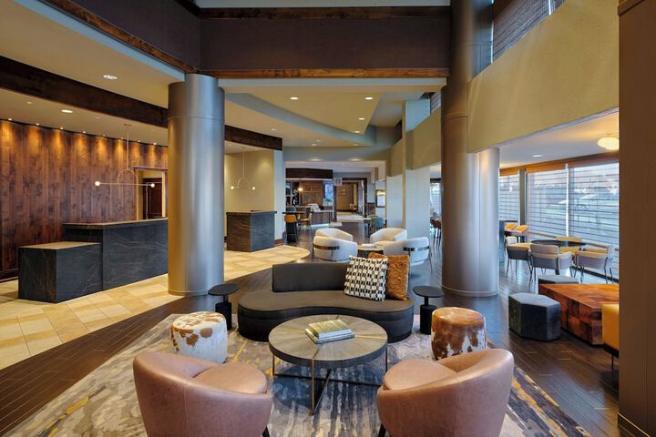 Lobby Photos