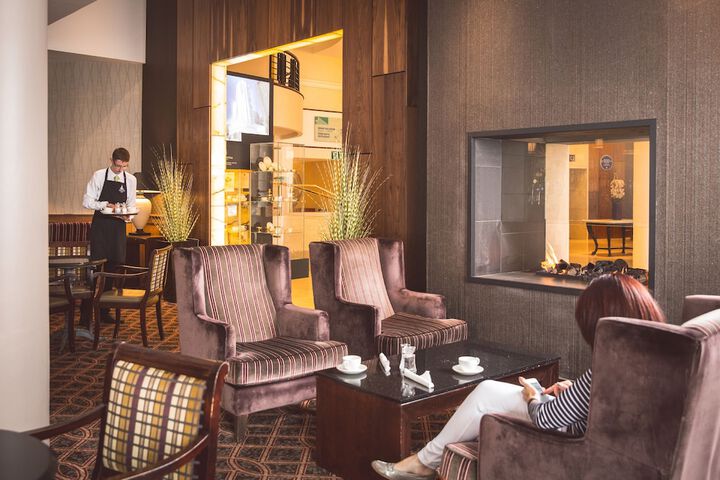 Hotel Interior 6 of 93