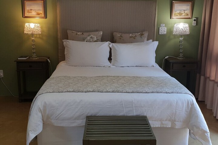 Room 6 of 49