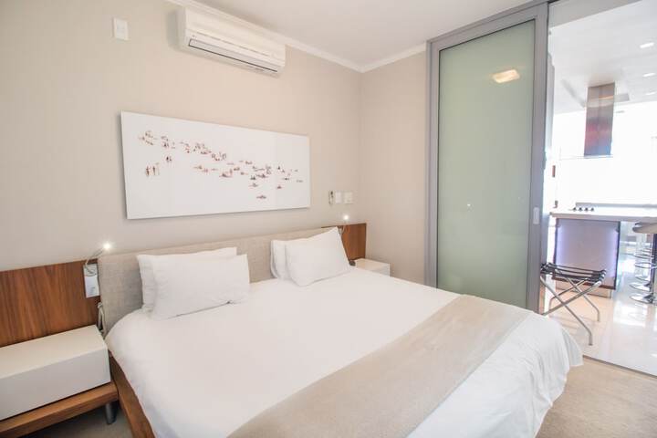 Room 16 of 78