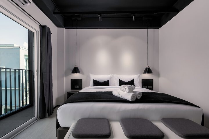 Room 8 of 56