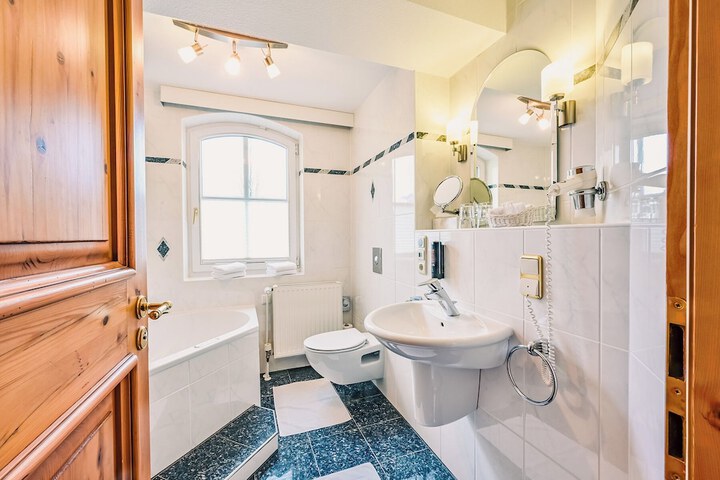 Bath Photo